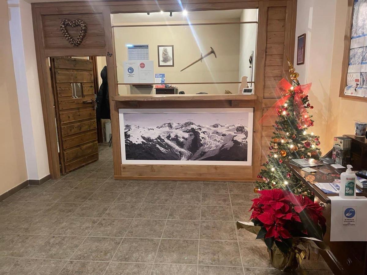 Residence Le Marmotte Gressoney-la-Trinité Eksteriør billede