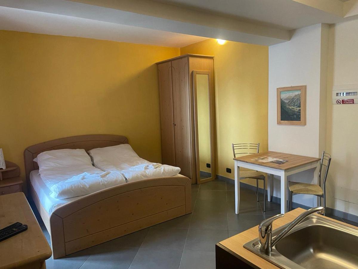 Residence Le Marmotte Gressoney-la-Trinité Eksteriør billede